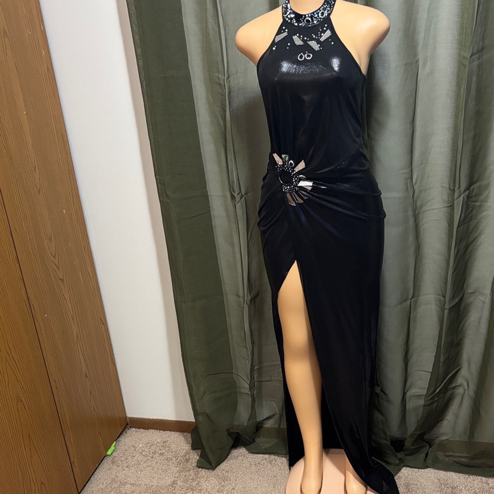 Elegant Black Evening Gown